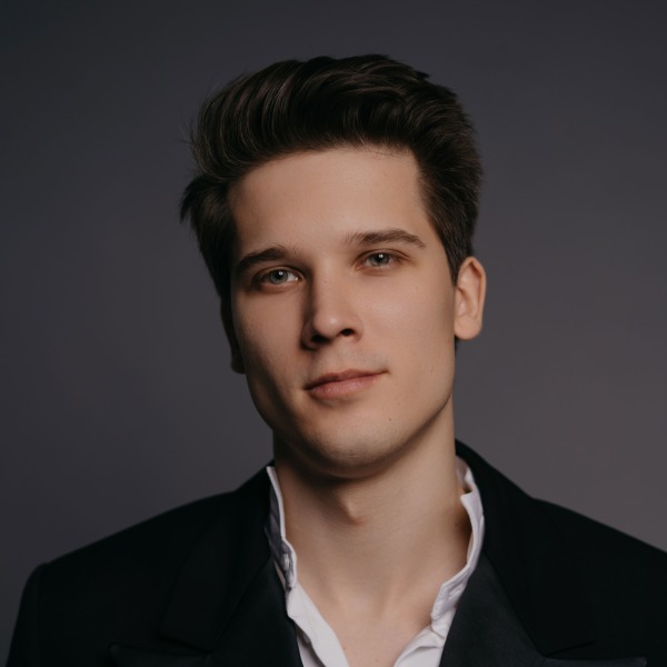 Vladimir Petrov
